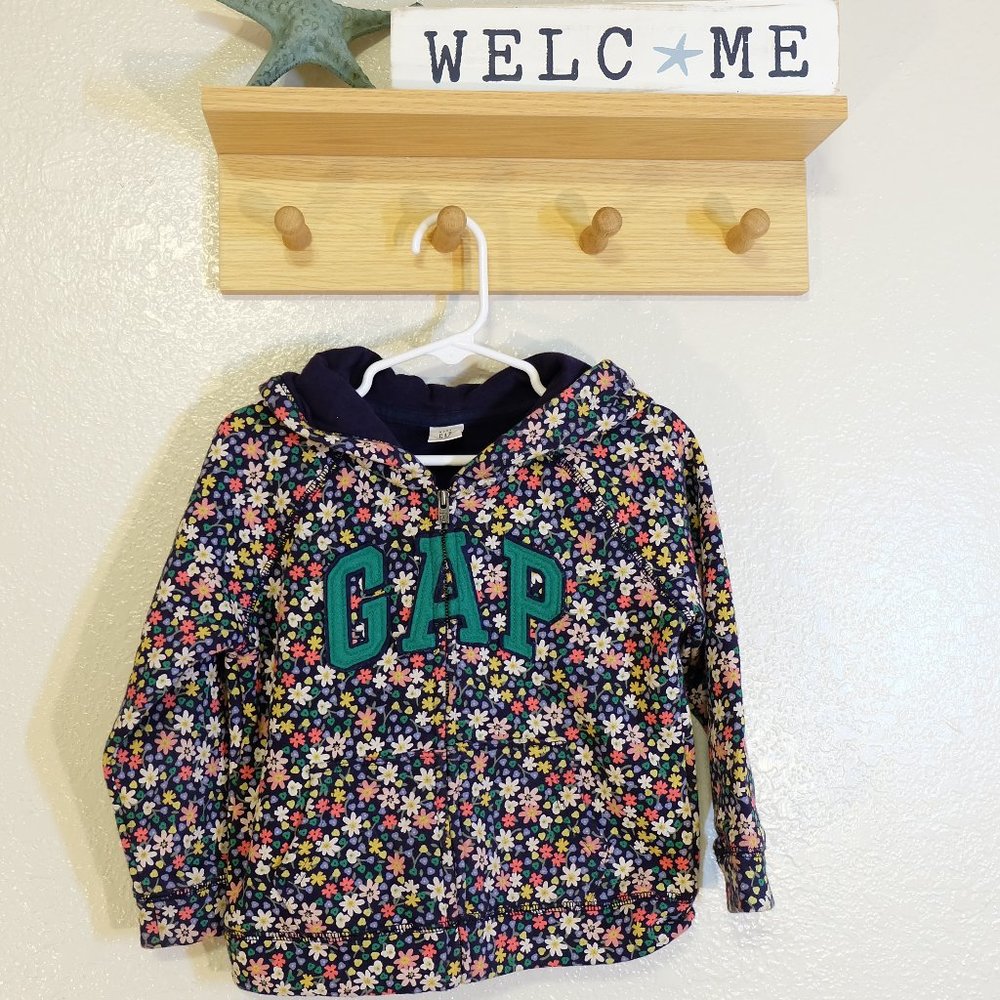 Used Gap Sweater 3T